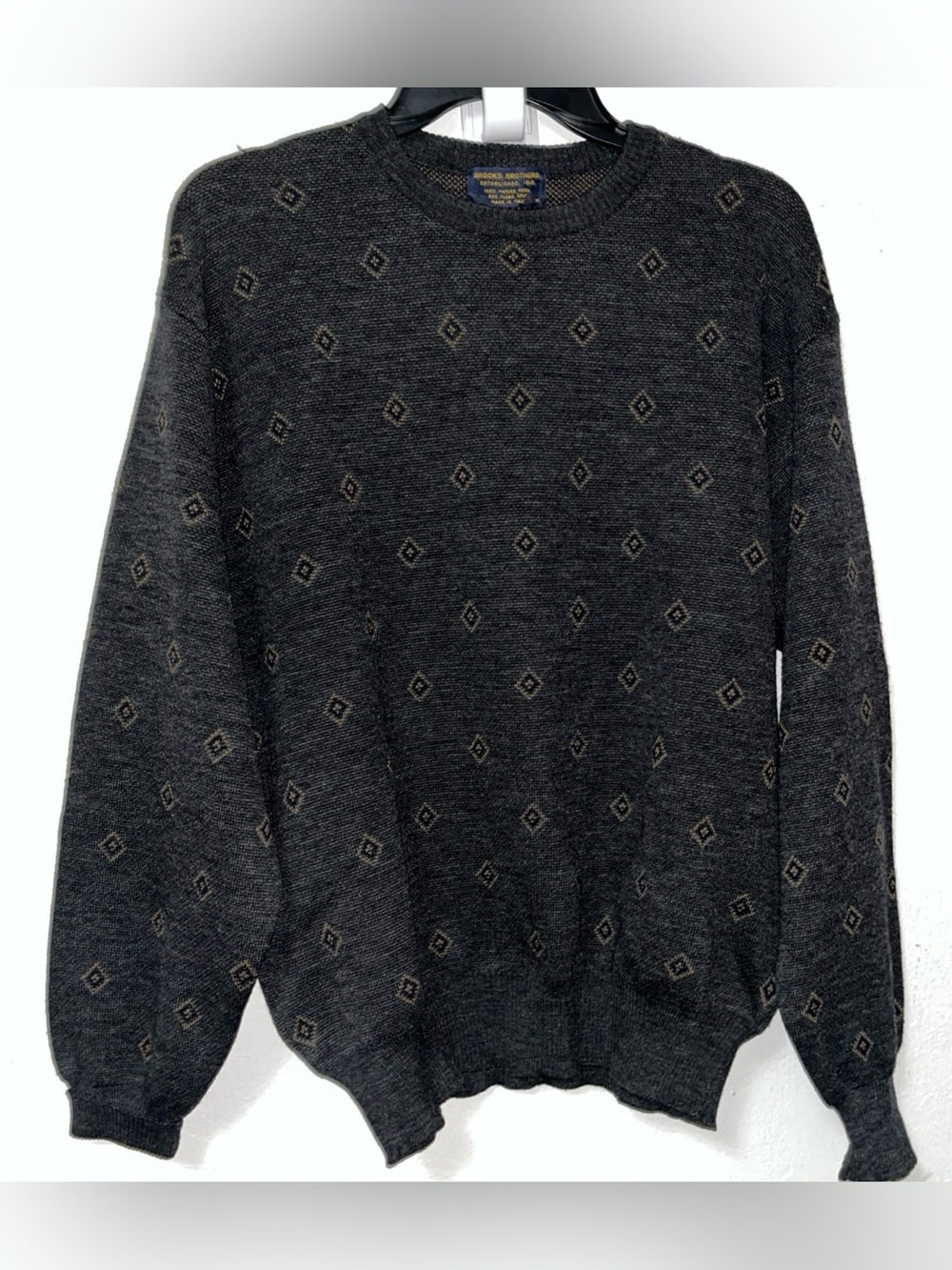 Brooks Brothers Sweater 100% Merino Wool Medium Gray Made in Italy Crewneck